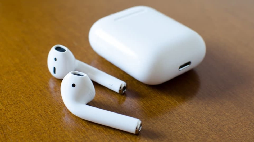 Apple AirPods